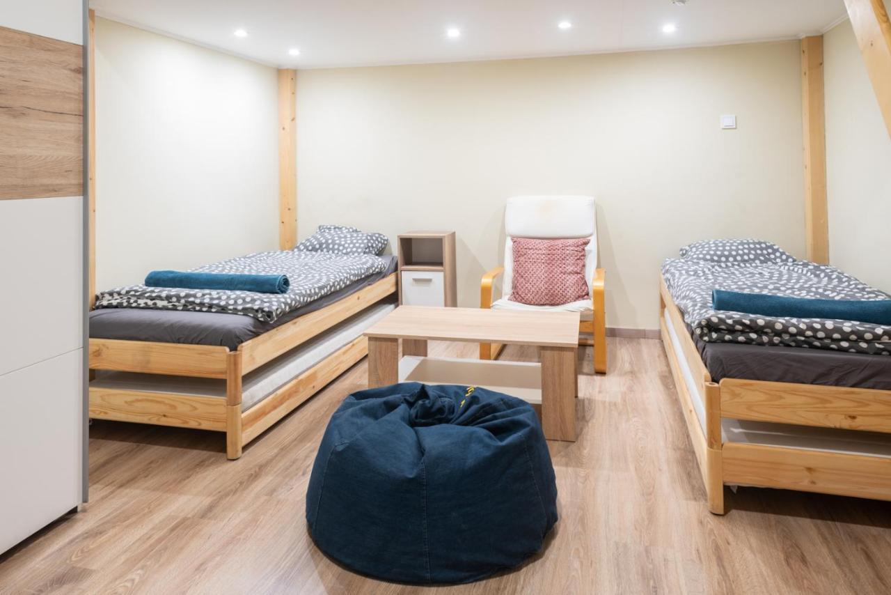 Cozy & Quiet Apartment Near Kiraly Street Free Parking, Ac, Perfect For 4 Guests! Budapest Luaran gambar