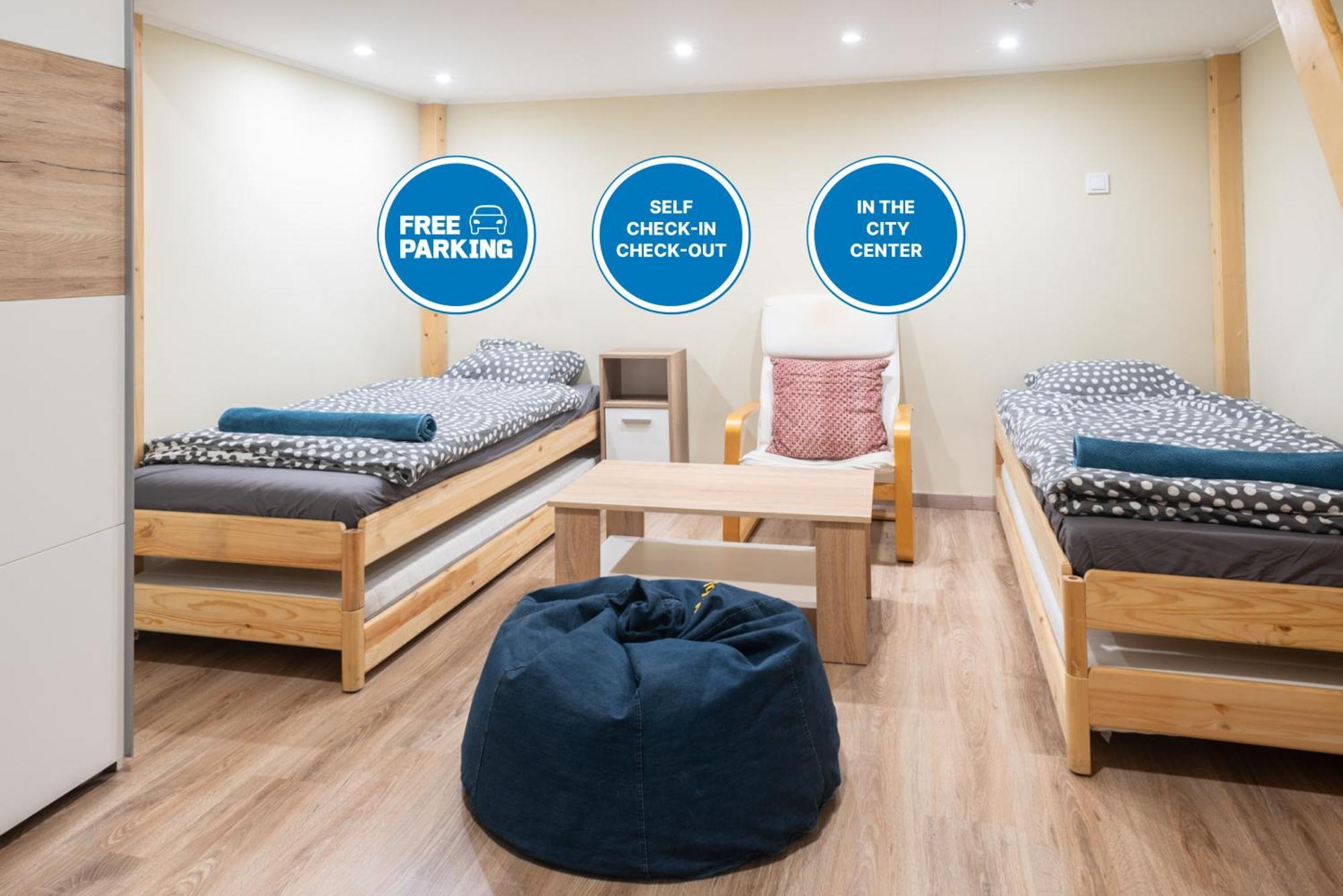 Cozy & Quiet Apartment Near Kiraly Street Free Parking, Ac, Perfect For 4 Guests! Budapest Luaran gambar